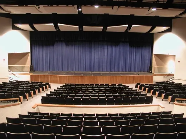 CAL Center Stage and Seating